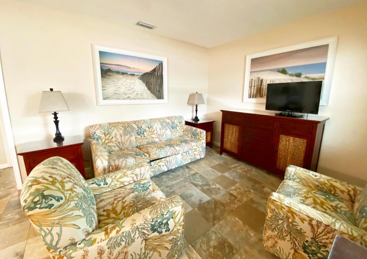 Nautical Watch Aparthotel Belleair Beach Εξωτερικό φωτογραφία