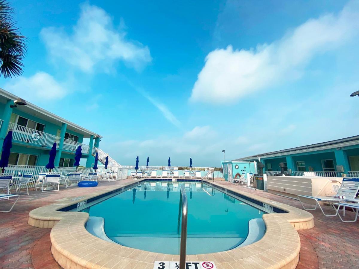 Nautical Watch Aparthotel Belleair Beach Εξωτερικό φωτογραφία