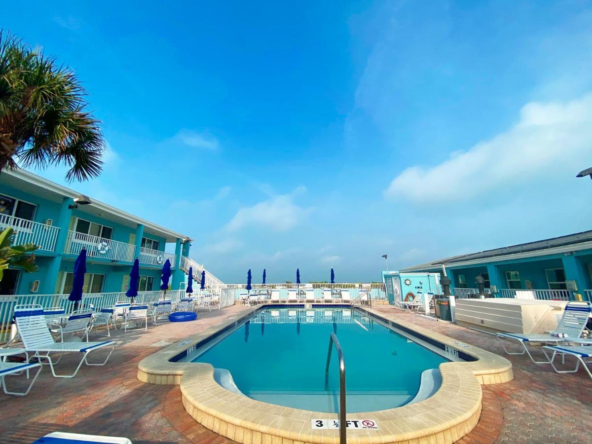 Nautical Watch Aparthotel Belleair Beach Εξωτερικό φωτογραφία