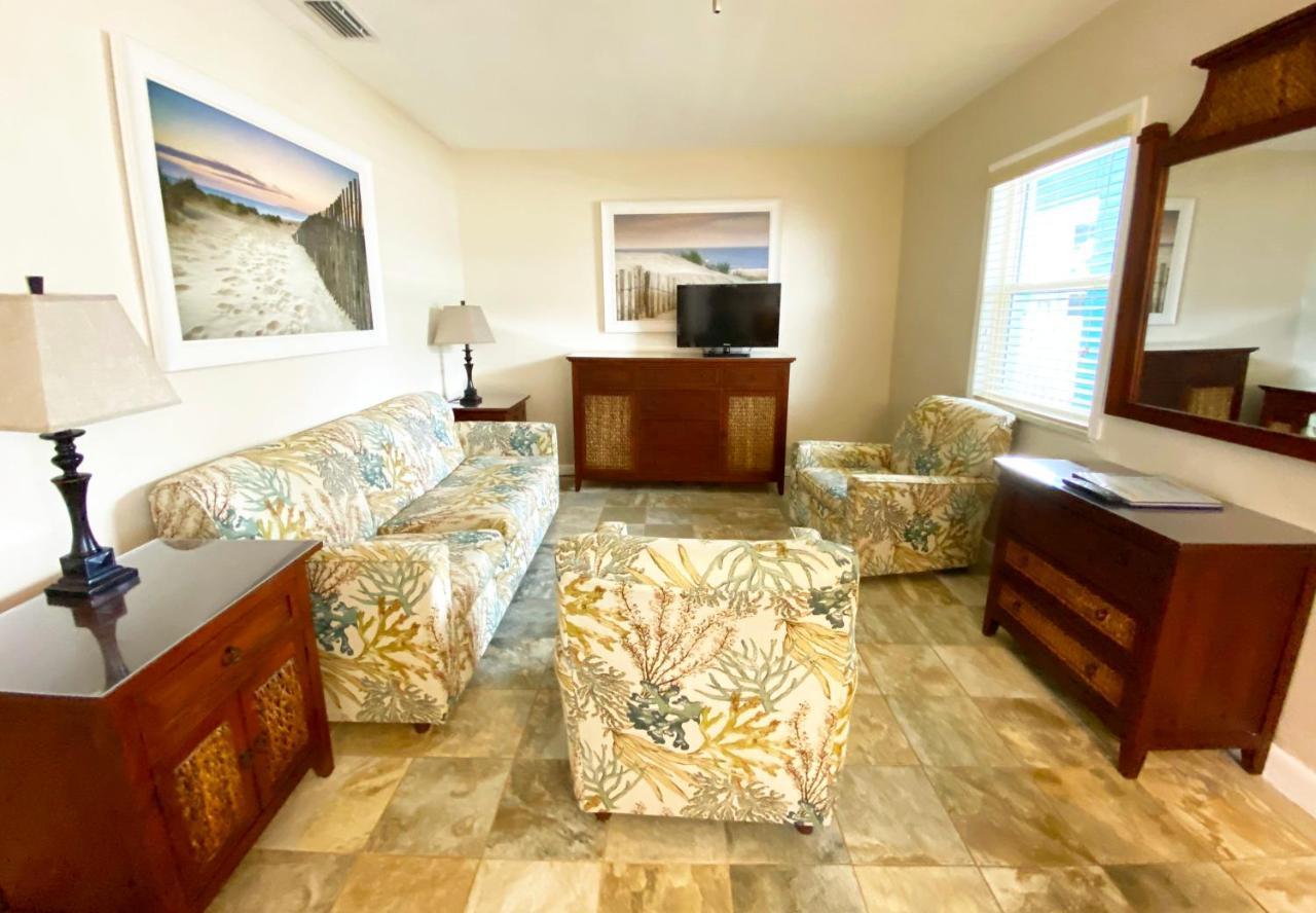 Nautical Watch Aparthotel Belleair Beach Εξωτερικό φωτογραφία