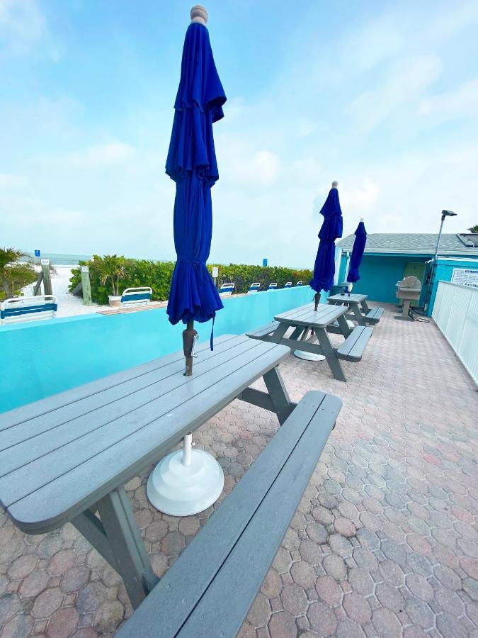 Nautical Watch Aparthotel Belleair Beach Εξωτερικό φωτογραφία